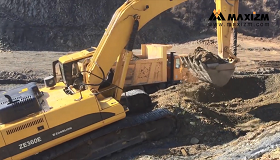 MAXIZM | ZOOMLION ZE360E Excavator