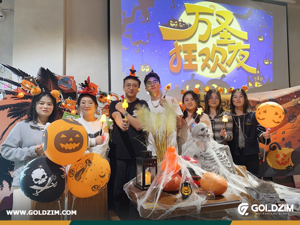 Qingdao Group Building: Halloween Night, Pumpkin Wars