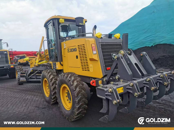 Guinea - 1 Unit XCMG GR135 Motor Grader