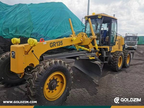 Guinea - 1 Unit XCMG GR135 Motor Grader