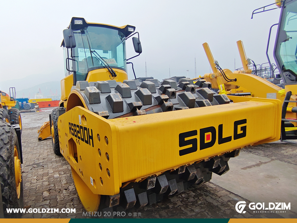 Burkina Faso - 2 Units SDLG RS8200H Road Roller