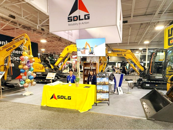 SDLG Showcases Compact Equipment Portfolio at Ontario Landscape Expo in Toronto