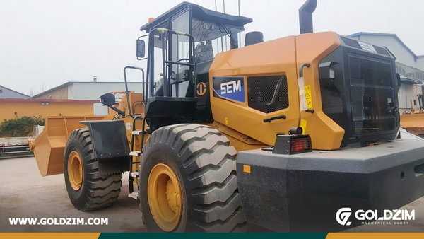 Argentina - 1 Unit SEM 676F Wheel Loader