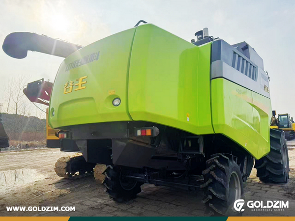 South Africa - 1 Unit ZOOMLION 4YZL-8F Wheeled Grain Combine Harvester