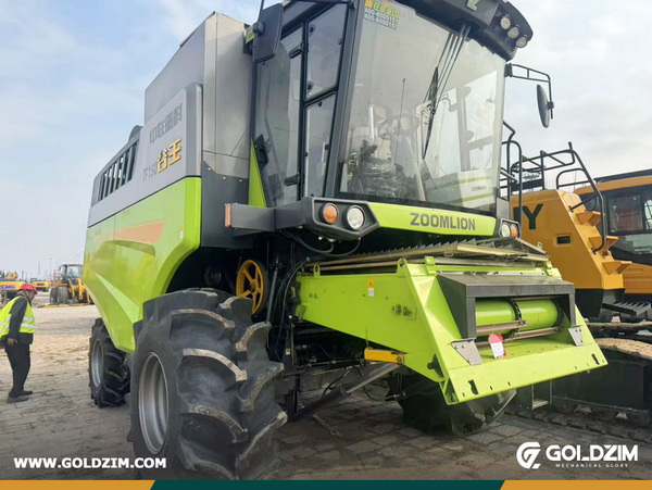 South Africa - 1 Unit ZOOMLION 4YZL-8F Wheeled Grain Combine Harvester