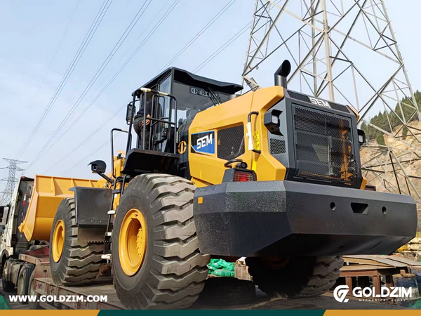 Argentina - 1 Unit SEM 676F Wheel Loader