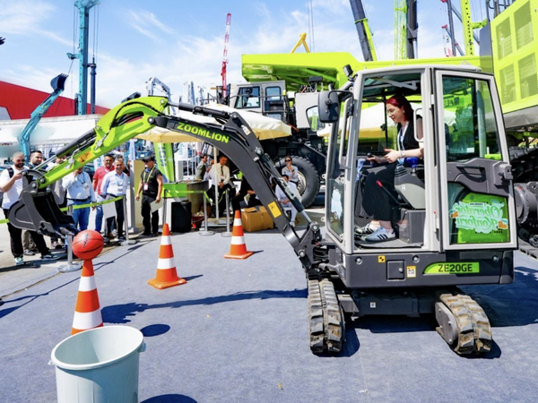 ZOOMLION Showcases Smart and Green Machinery at KOMATEK 2026 in Türkiye