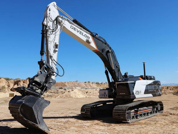 HD Construction Equipment Debuts Next-Gen AI Excavators at CONEXPO 2026