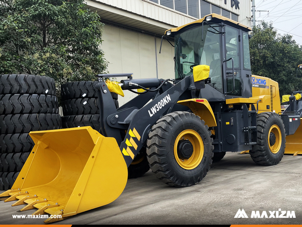 Indonesia - 4 Units XCMG LW300KN Wheel Loader