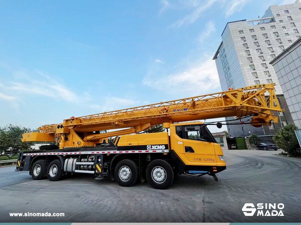 China - 1 Unit XCMG QY50KD Truck Crane