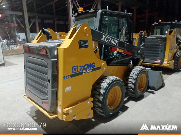 China - 1 Unit XCMG XC740K Skid Steer Loader 